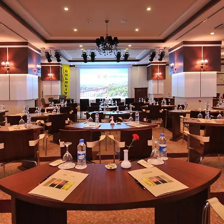 Gold 2+1 Appartement Alanya